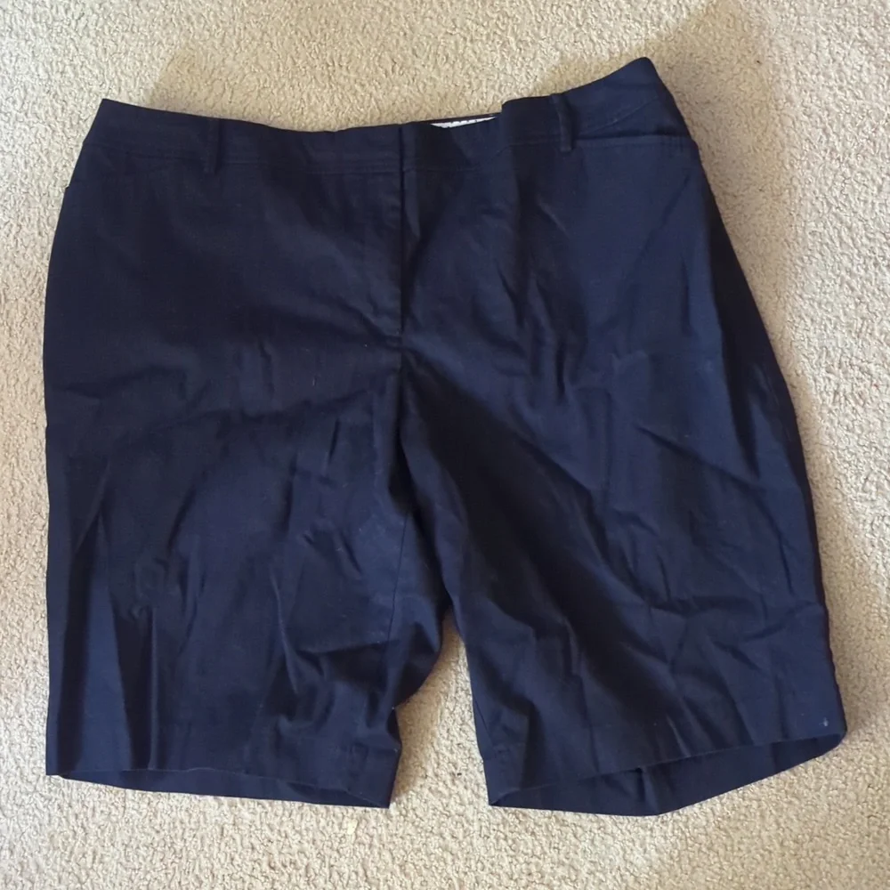 Talbots Black Perfect Short Size 22W